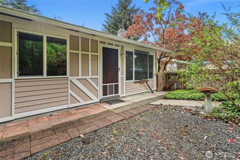14403 SE 139th Place Renton WA 98059