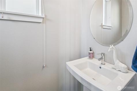 1325 Seattle Hill Road Bothell WA 98012