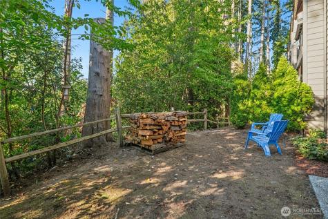 1325 Seattle Hill Road Bothell WA 98012