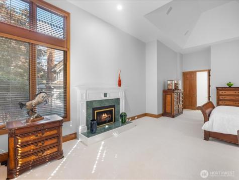 20421 NE 66th Court Redmond WA 98053