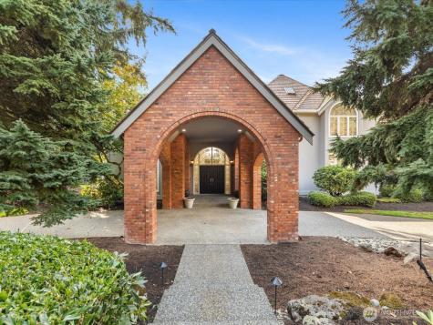 20421 NE 66th Court Redmond WA 98053