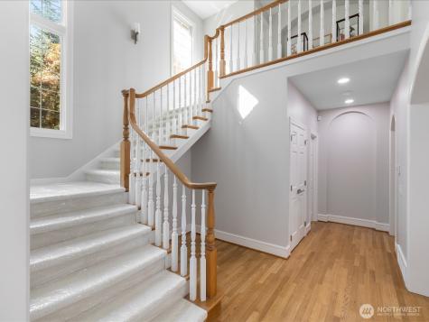 20421 NE 66th Court Redmond WA 98053