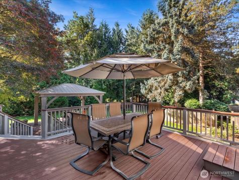 20421 NE 66th Court Redmond WA 98053