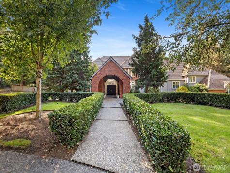 20421 NE 66th Court Redmond WA 98053