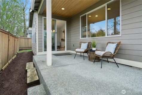 8435 NE 146th Street Kenmore WA 98028