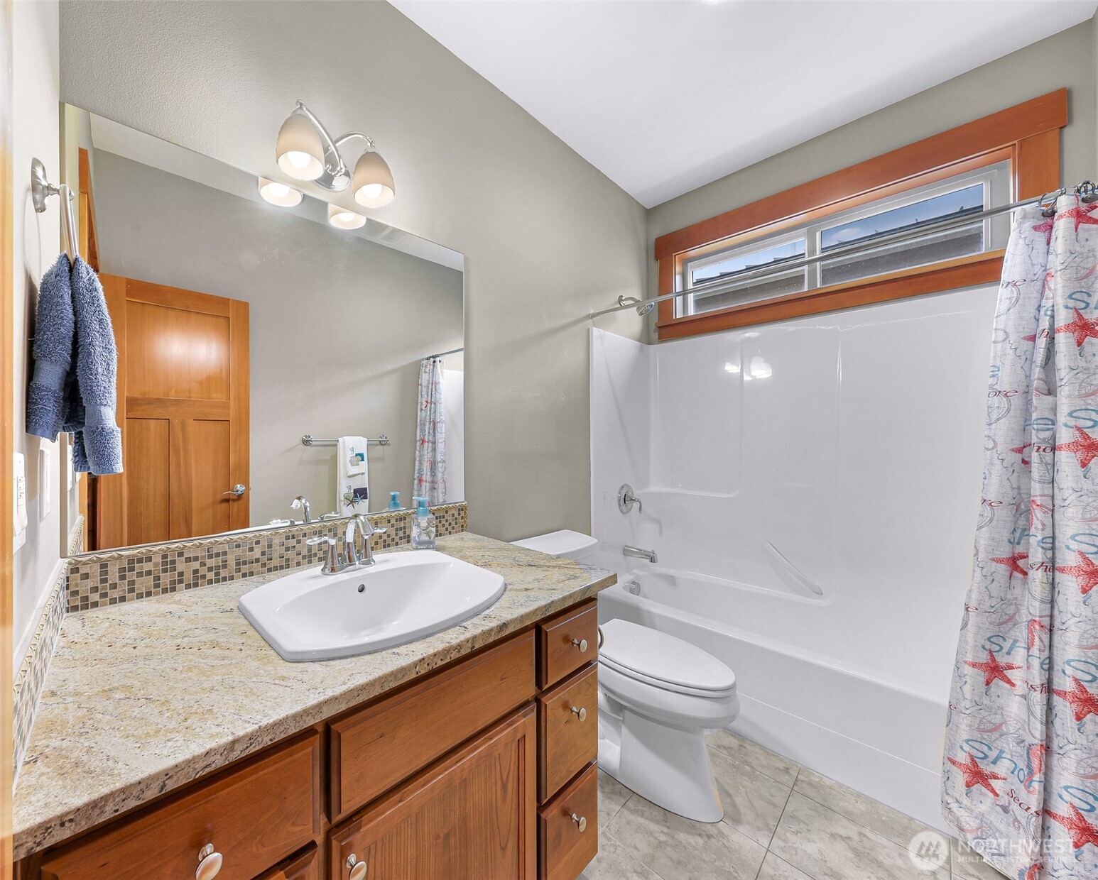 8123 Coquitlam Place Blaine WA 98230