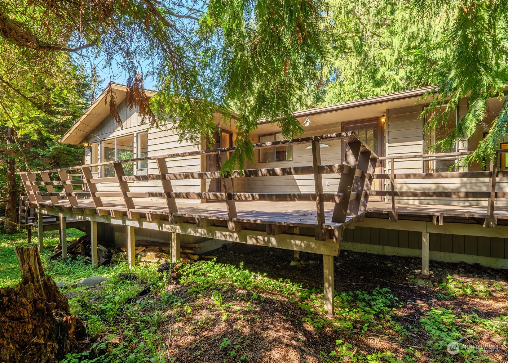 334 Dungeness Meadows Sequim WA 98382