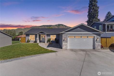 105 Newberry Street Cashmere WA 98815