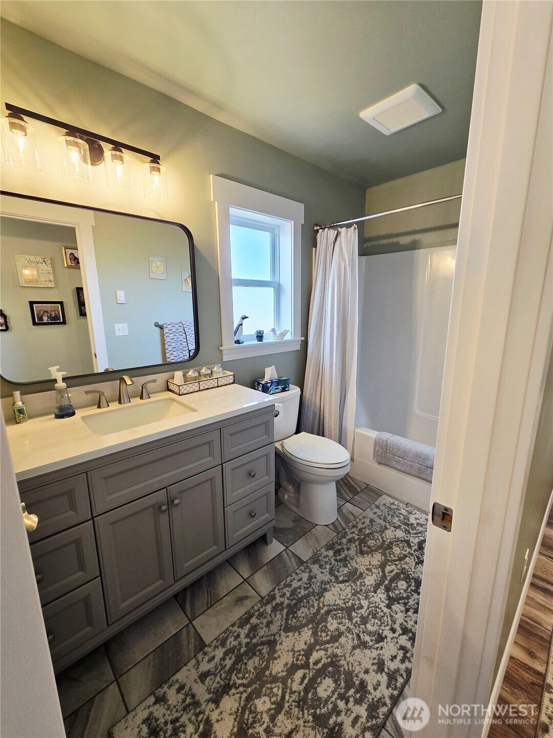 1106 Fairmount Avenue Shelton WA 98584