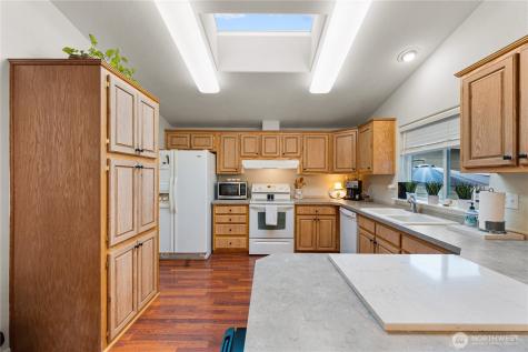 23835 15th Avenue SE Bothell WA 98021
