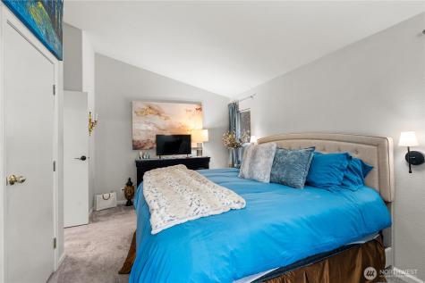 23835 15th Avenue SE Bothell WA 98021