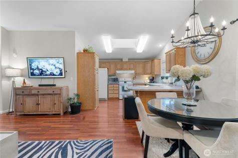23835 15th Avenue SE Bothell WA 98021