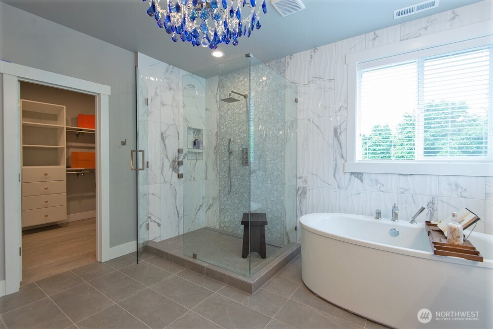 1808 104th Avenue SE Bellevue WA 98004
