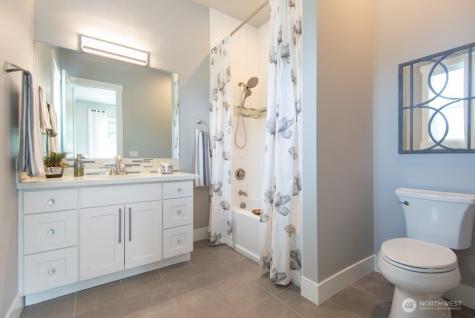 1808 104th Avenue SE Bellevue WA 98004