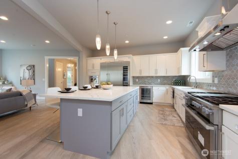 1808 104th Avenue SE Bellevue WA 98004