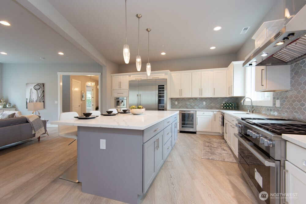 1808 104th Avenue SE Bellevue WA 98004