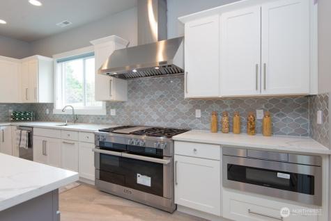 1808 104th Avenue SE Bellevue WA 98004