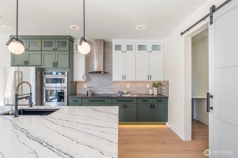 11279 59th Avenue S Seattle WA 98178