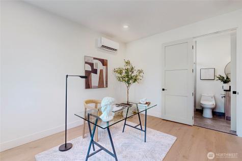 11279 59th Avenue S Seattle WA 98178