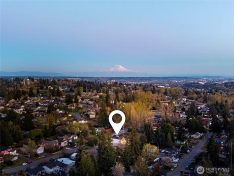 11279 59th Avenue S Seattle WA 98178