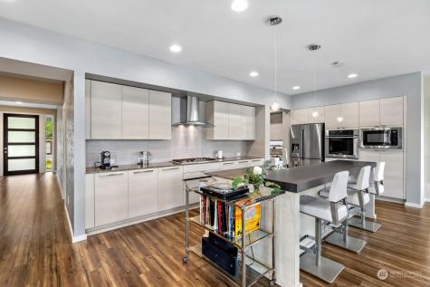 27501 243rd Place Se Maple Valley WA 98038