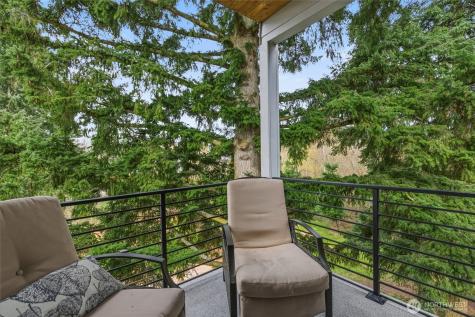10429 7th Avenue SW Seattle WA 98146
