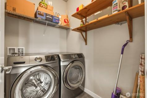 10429 7th Avenue SW Seattle WA 98146