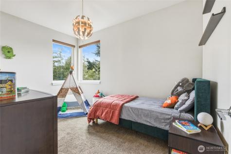 10429 7th Avenue SW Seattle WA 98146