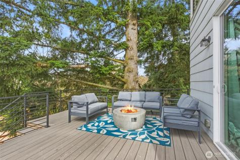 10429 7th Avenue SW Seattle WA 98146
