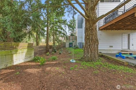 10429 7th Avenue SW Seattle WA 98146
