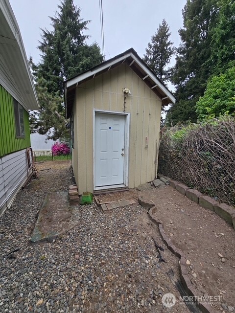 2302 R Street SE Auburn WA 98002