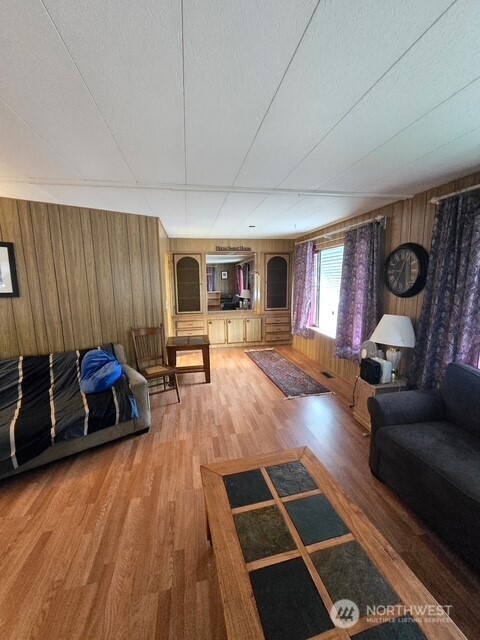 2302 R Street SE Auburn WA 98002