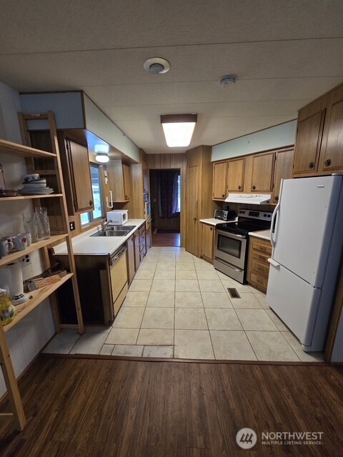 2302 R Street SE Auburn WA 98002