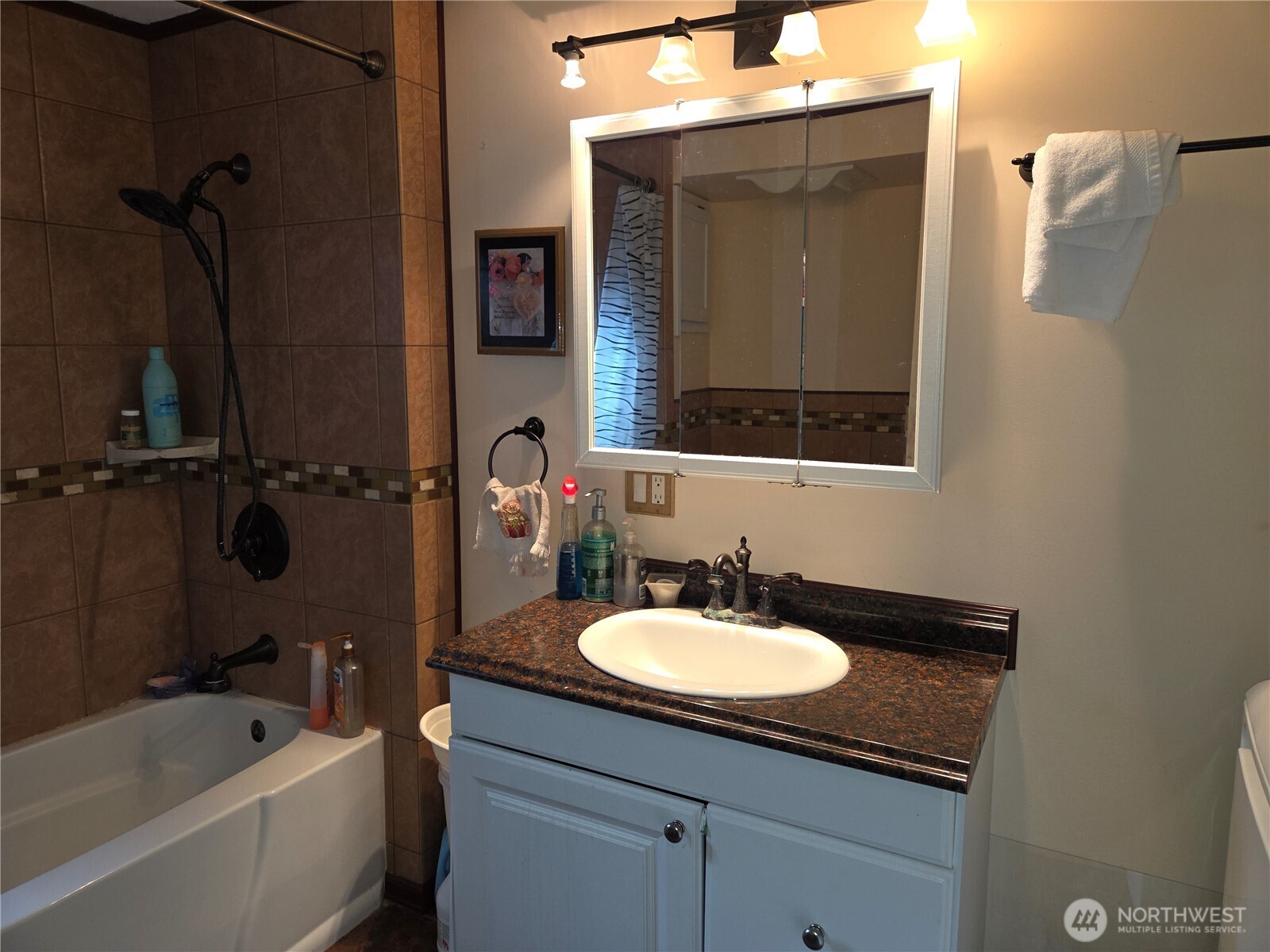 3244 66th Avenue SW Tumwater WA 98512