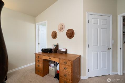 1907 Tundra Loop Mount Vernon WA 98273