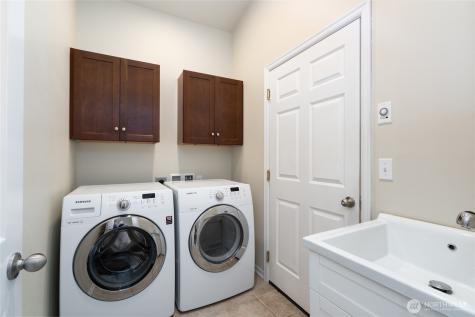 1907 Tundra Loop Mount Vernon WA 98273