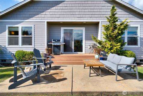 1907 Tundra Loop Mount Vernon WA 98273