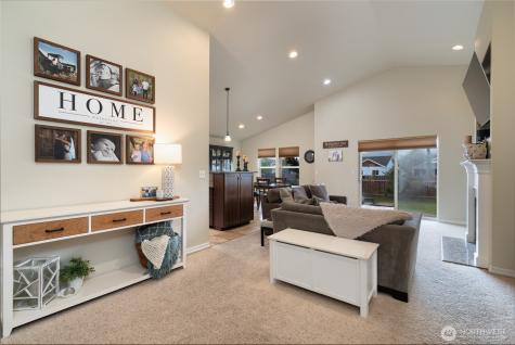 1907 Tundra Loop Mount Vernon WA 98273