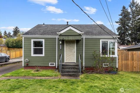 9055 Yakima Avenue Tacoma WA 98444
