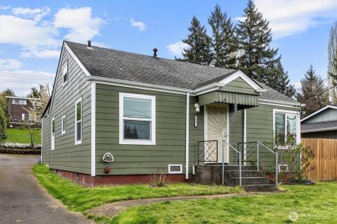 9055 Yakima Avenue Tacoma WA 98444