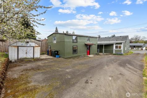 9055 Yakima Avenue Tacoma WA 98444