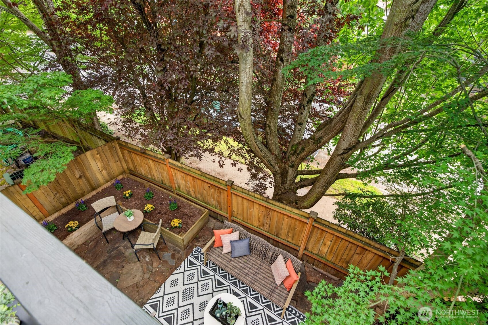 9257 Interlake Avenue N Seattle WA 98103