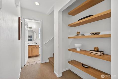 9257 Interlake Avenue N Seattle WA 98103