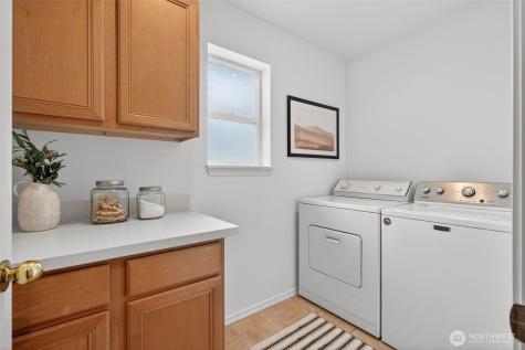 9257 Interlake Avenue N Seattle WA 98103