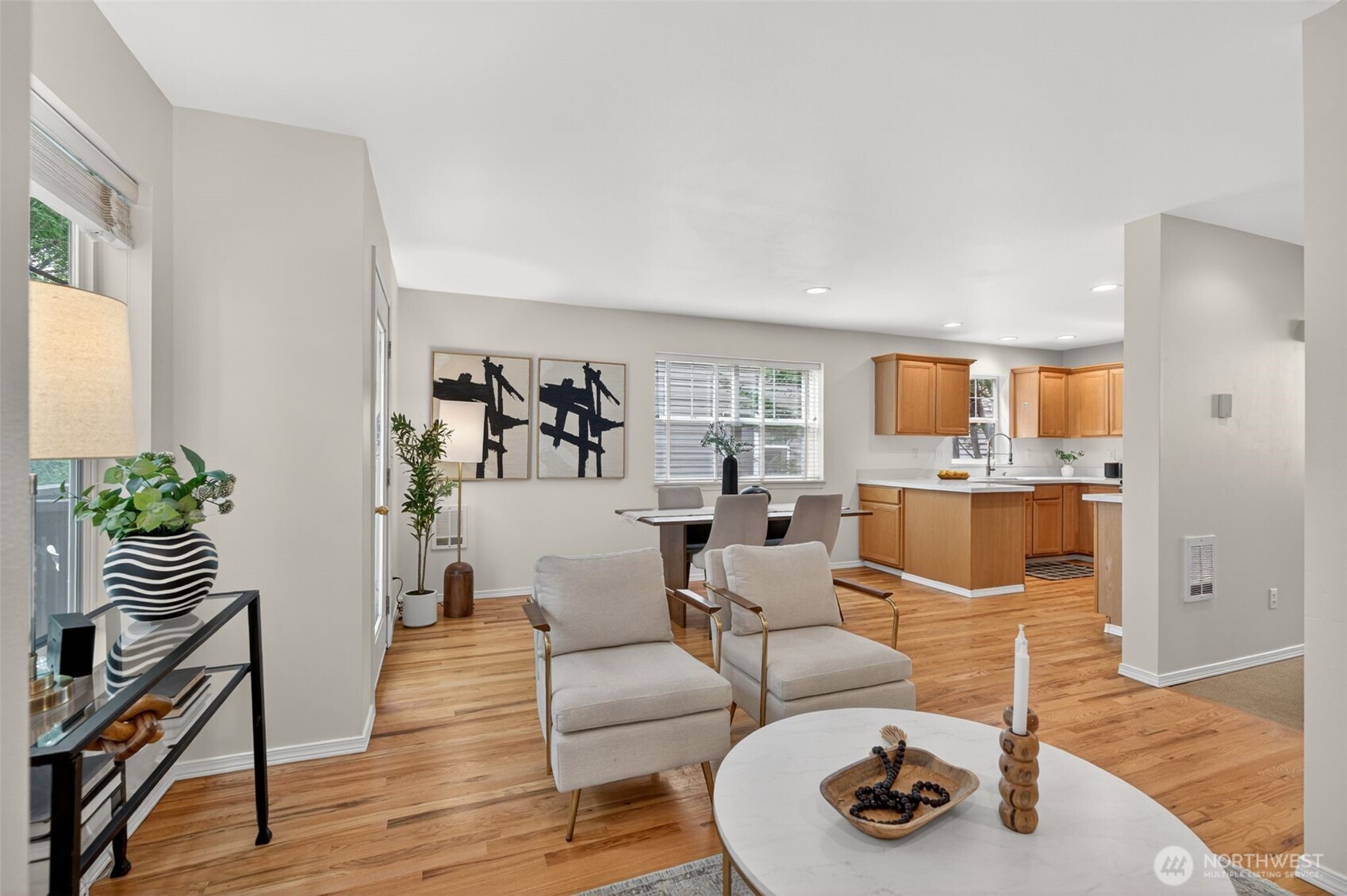 9257 Interlake Avenue N Seattle WA 98103