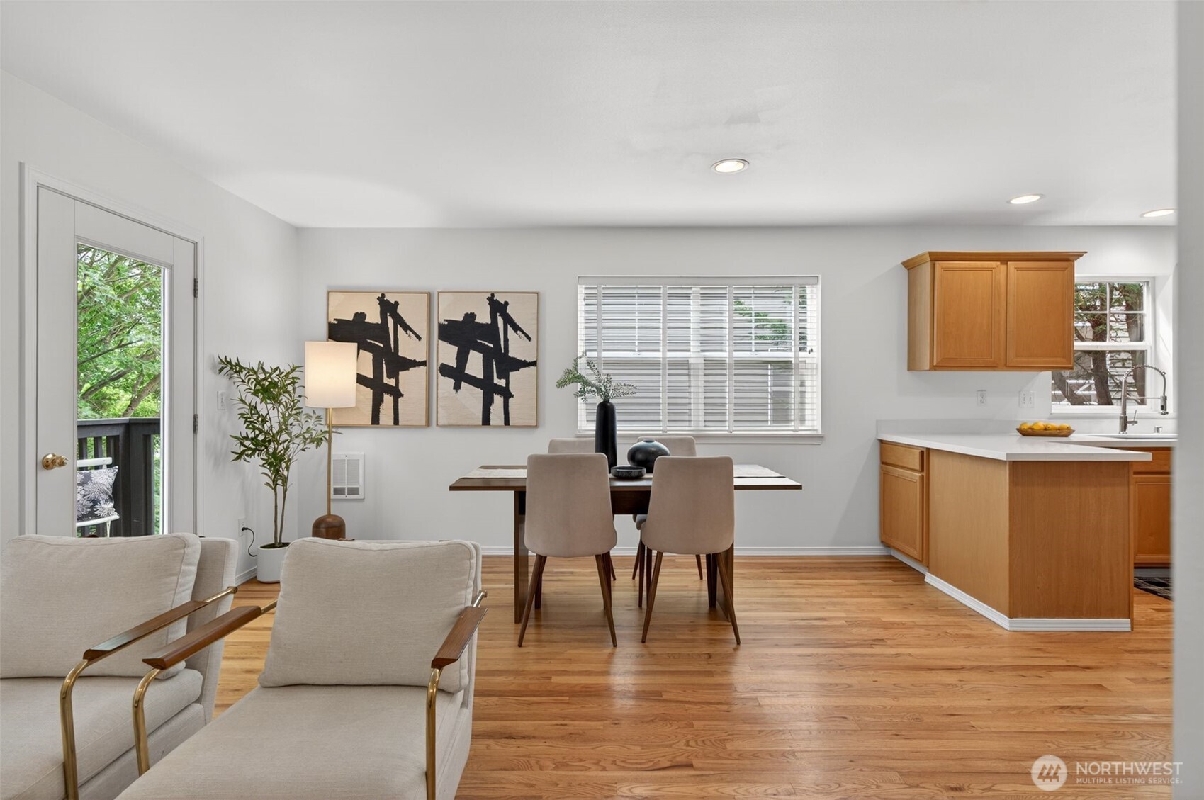 9257 Interlake Avenue N Seattle WA 98103