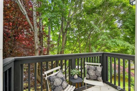 9257 Interlake Avenue N Seattle WA 98103