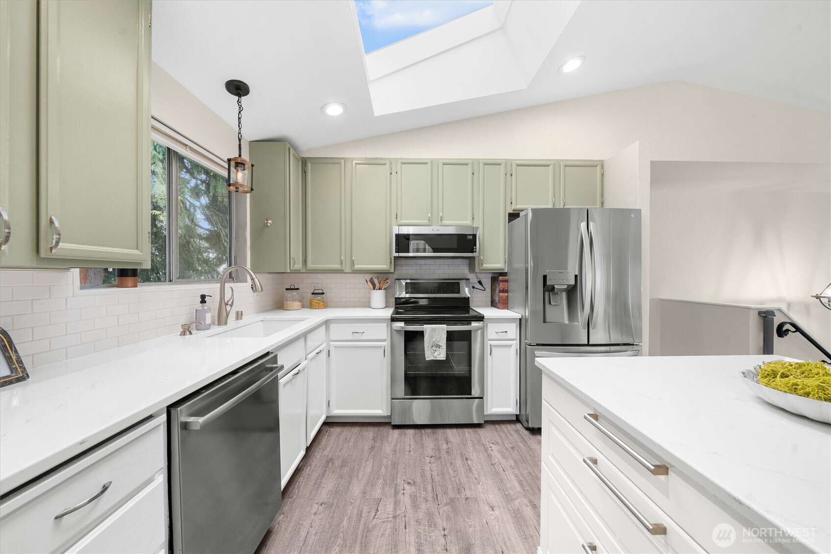 32917 33rd Avenue SW Federal Way WA 98023