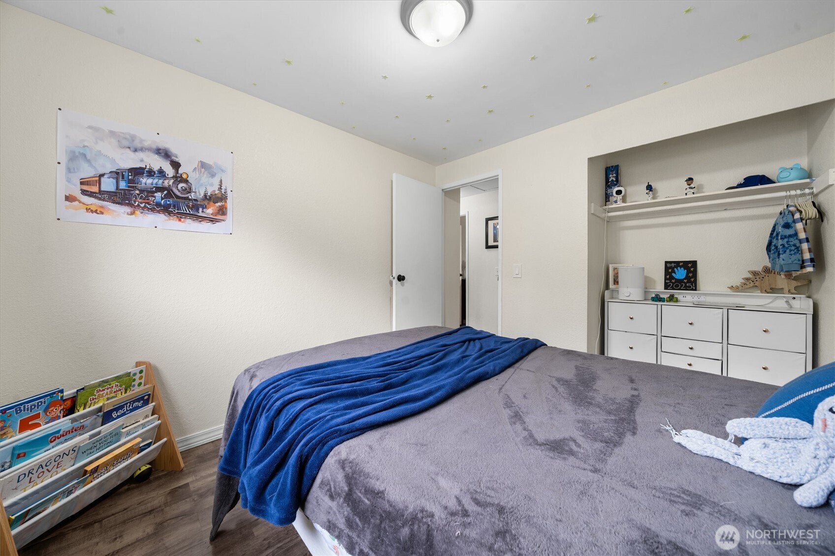 32917 33rd Avenue SW Federal Way WA 98023