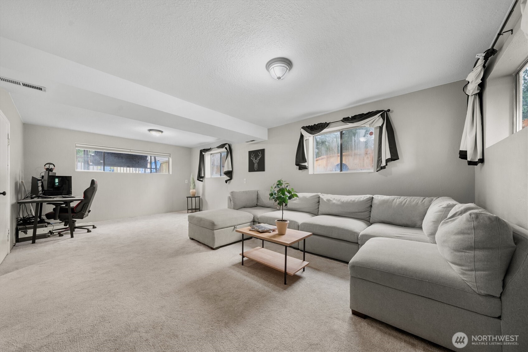 32917 33rd Avenue SW Federal Way WA 98023